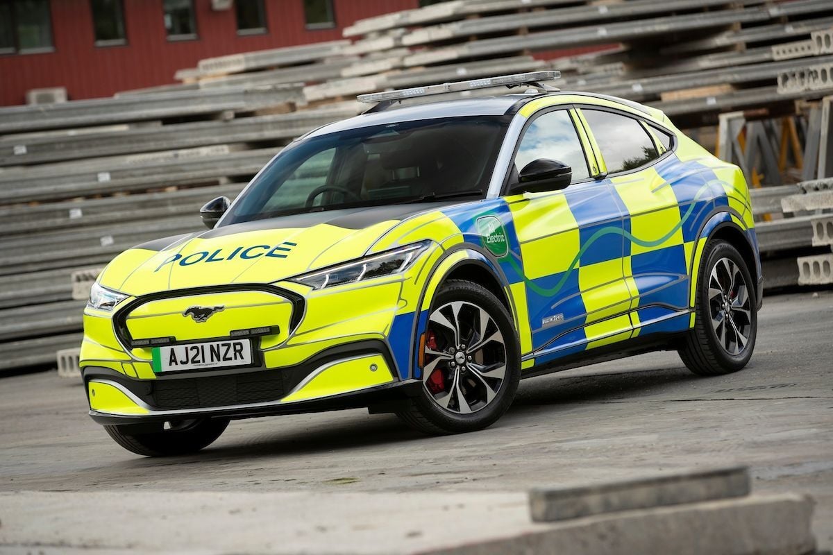 Ford Mustang Mach-E v policejní verzi pro britskou policii