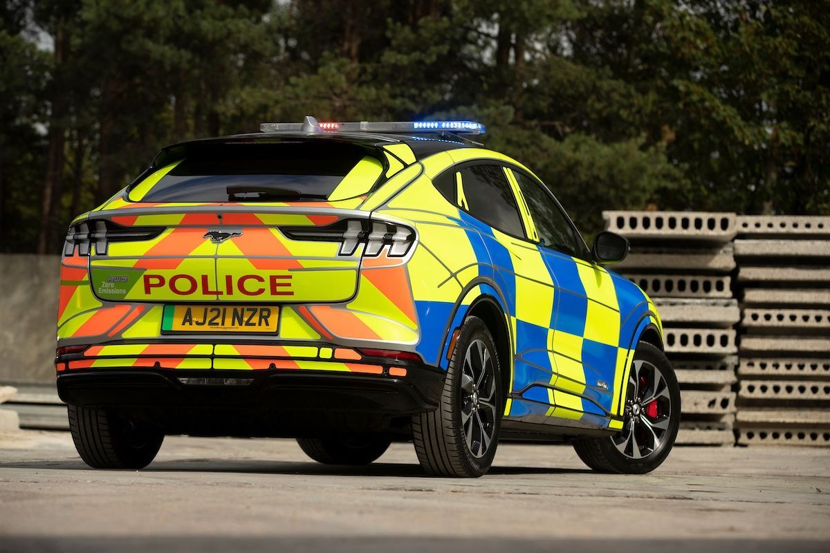 Ford Mustang Mach-E v policejní verzi pro britskou policii