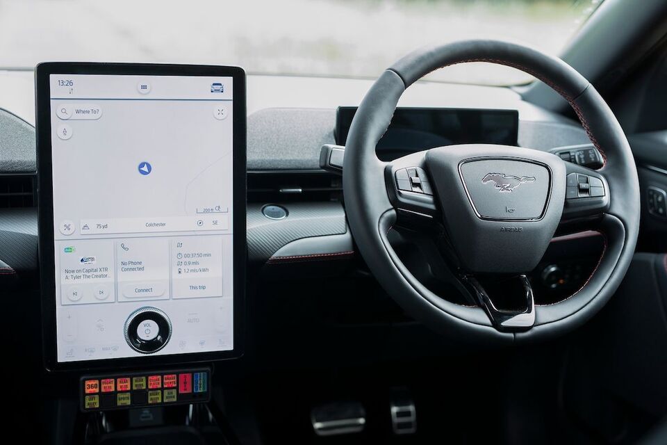 Ford Mustang Mach-E v policejní verzi pro britskou policii