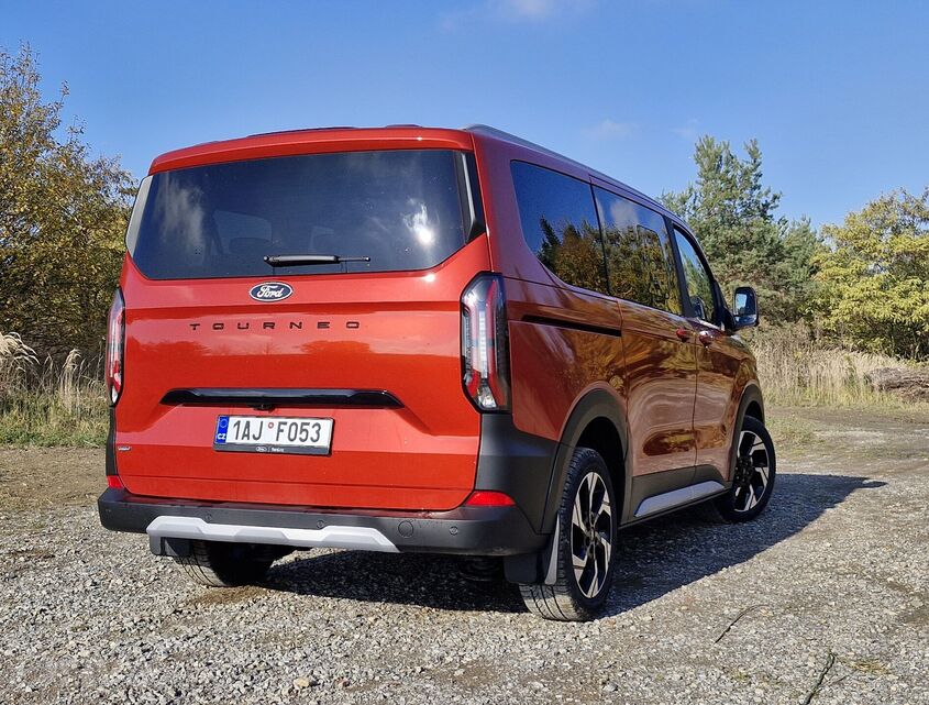 Ford Tourneo Custom PHEV