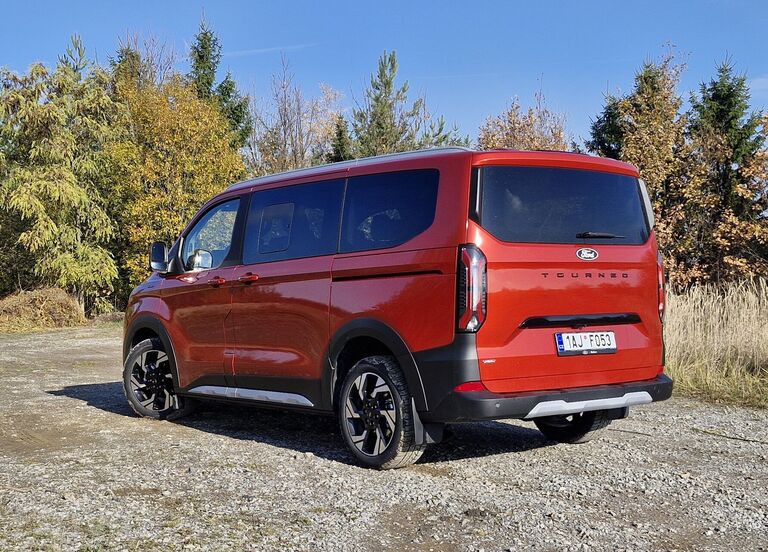 Ford Tourneo Custom PHEV