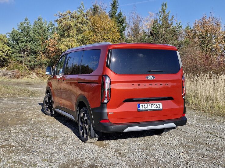 Ford Tourneo Custom PHEV