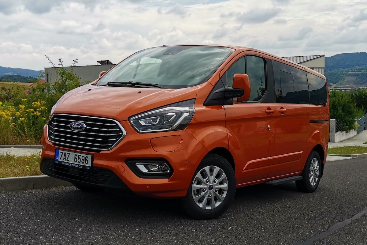 Ford Tourneo Custom Phev Výbava A Cena Fdrive Cz