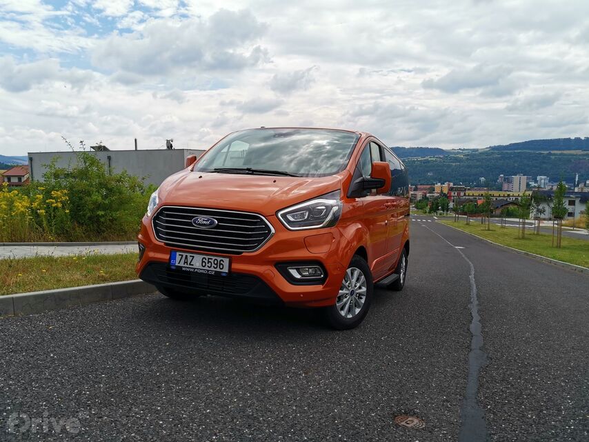 Ford Tourneo Custom PHEV