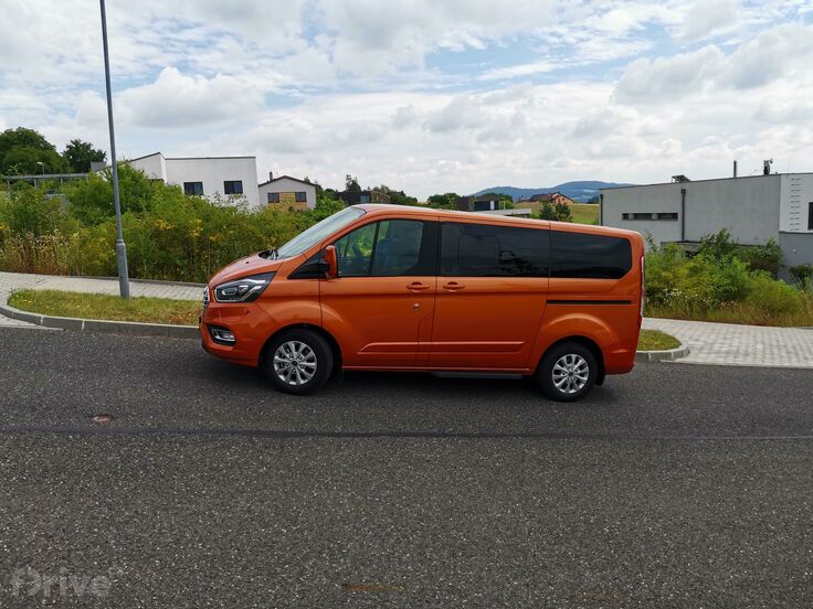 Ford Tourneo Custom PHEV