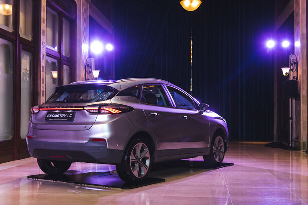 Geely Geometry C