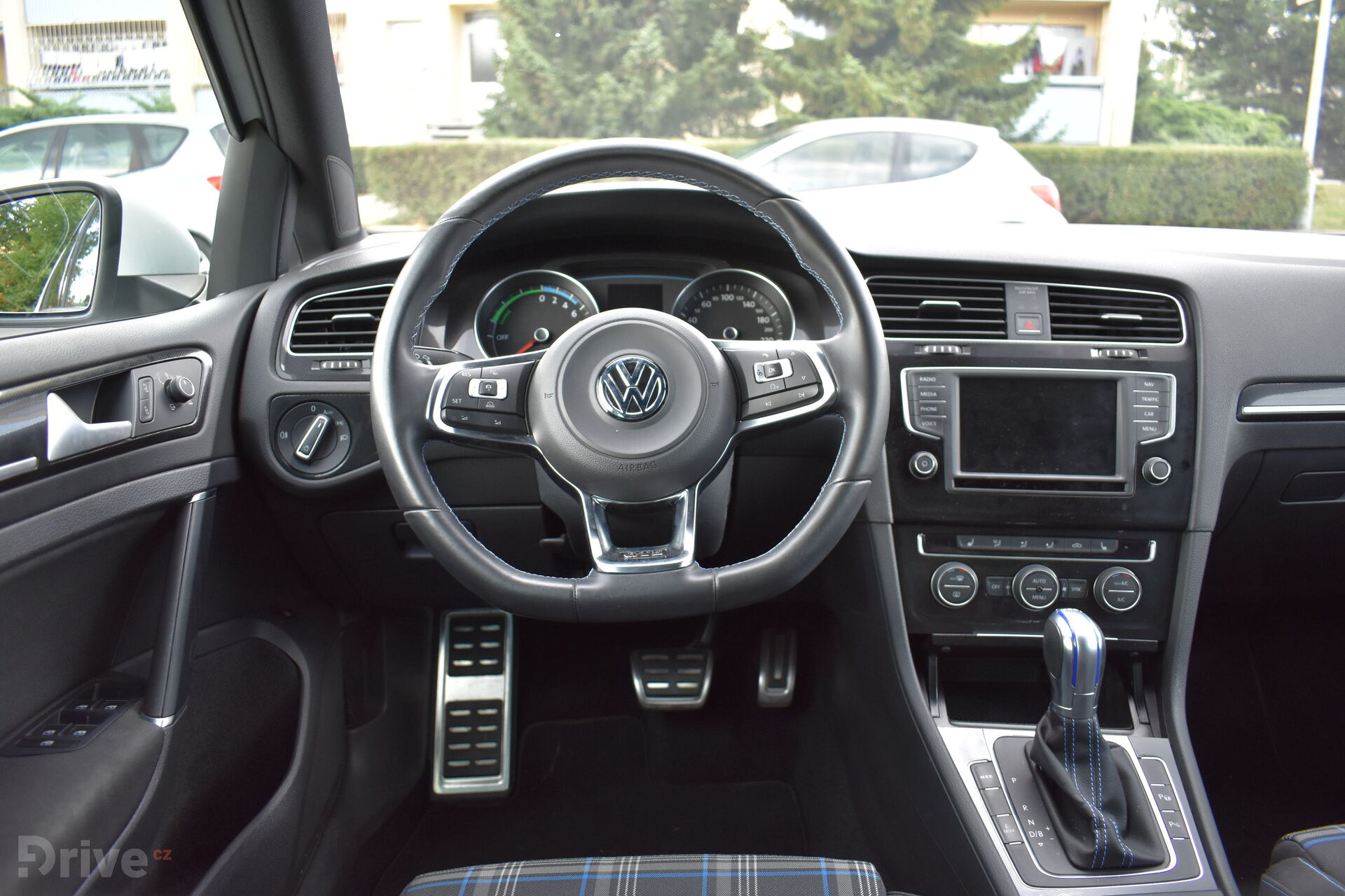 Golf GTE test spotřeby