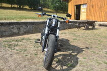 Harley - Davidson Breakout