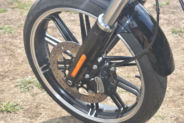 Harley - Davidson Breakout