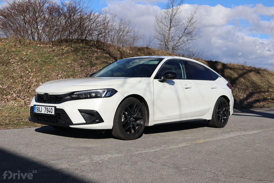 Honda Civic e:HEV (2022)