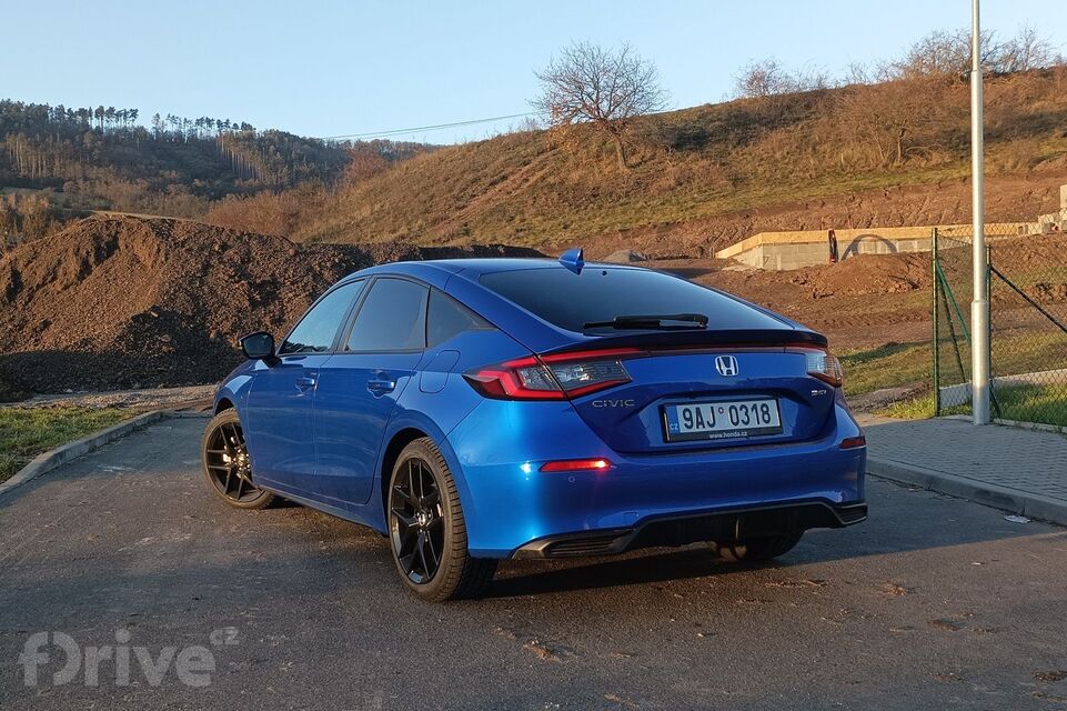 Honda Civic XI 2.0 e:HEV Sport