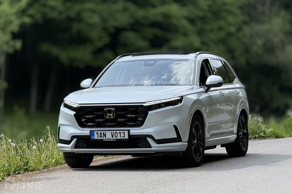 Honda CR-V (2023)