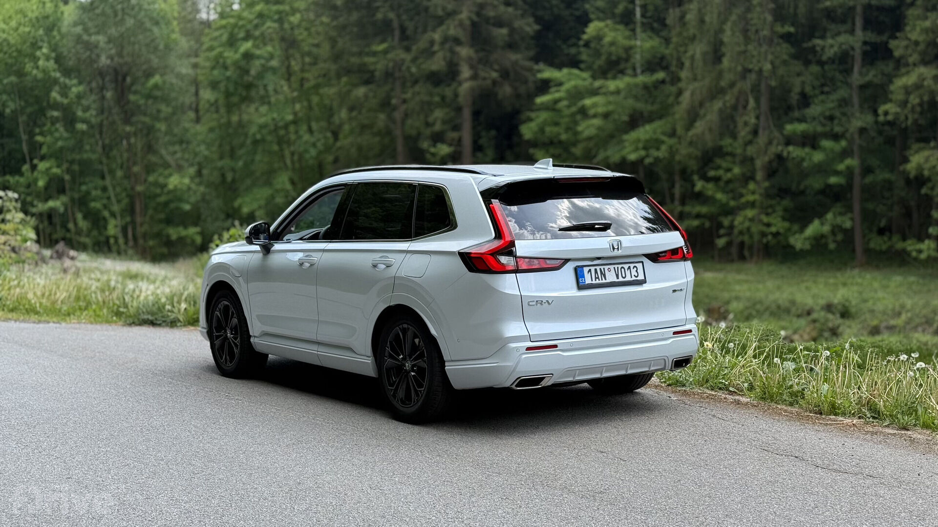 Honda CR-V (2023)