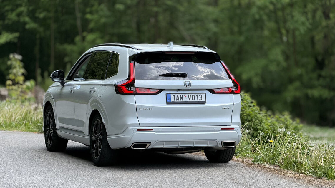 Honda CR-V (2023)