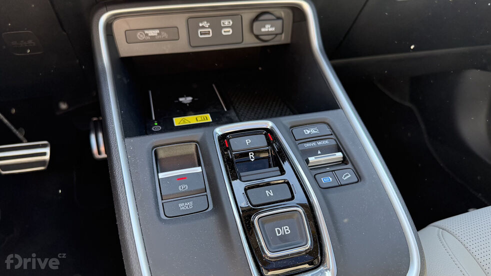 Honda CR-V (2023)