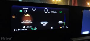 Honda e - test nabíjení v zimě