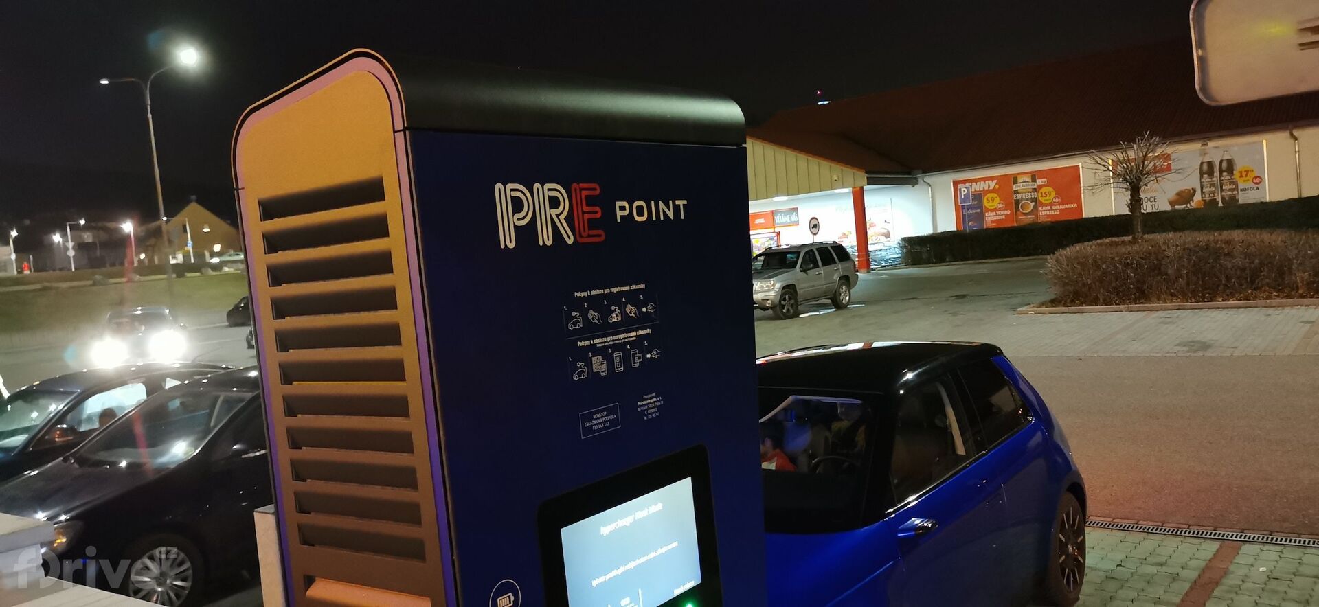 Honda e - test nabíjení v zimě