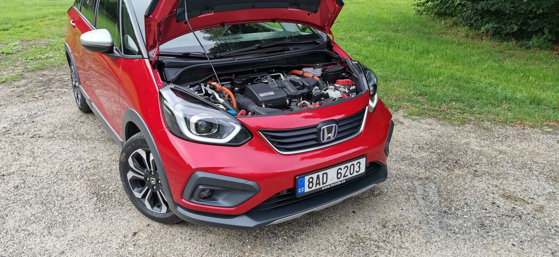 Honda Jazz Crosstar e:HEV