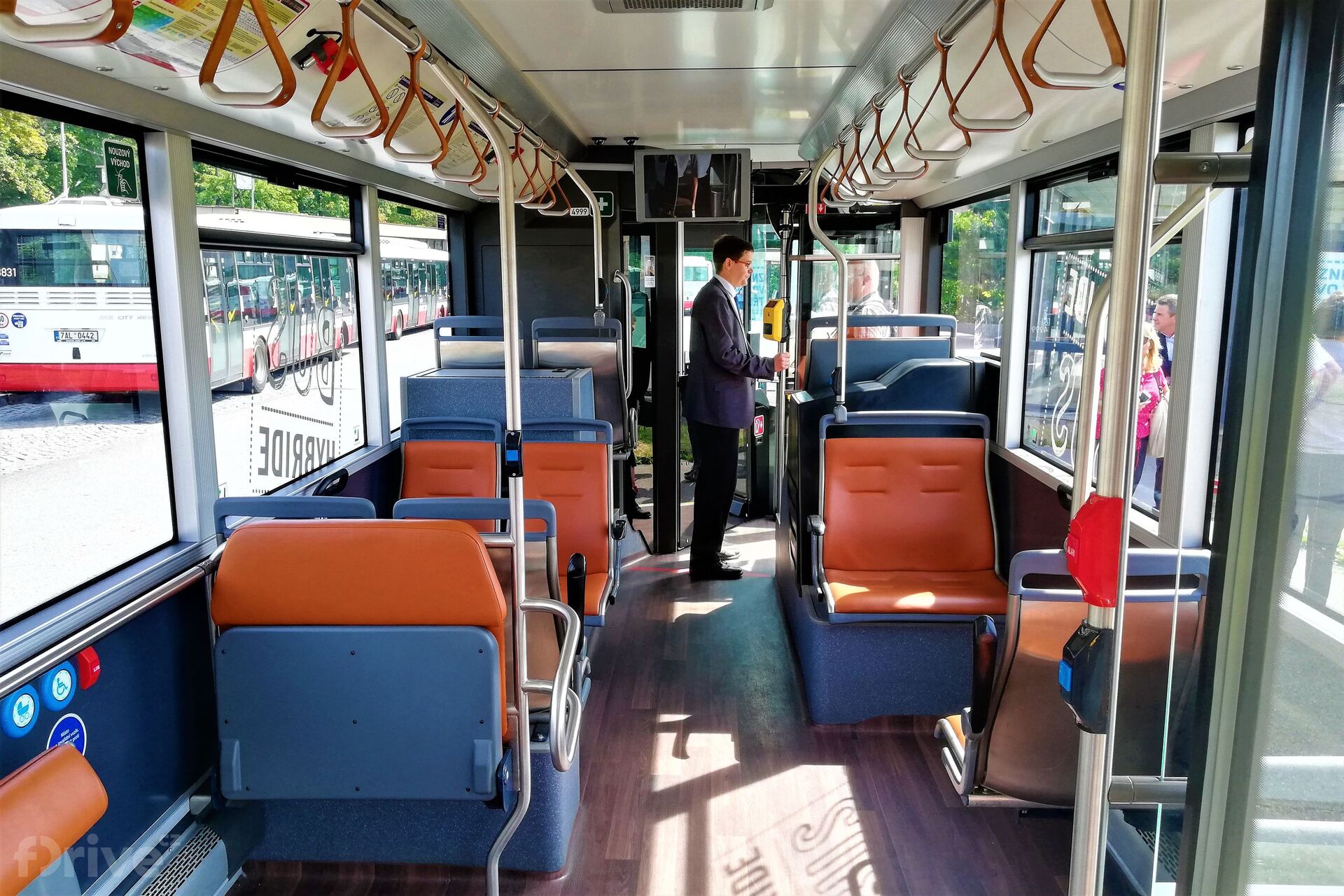 Hybridní autobus Solaris Urbino 12 Hybrid