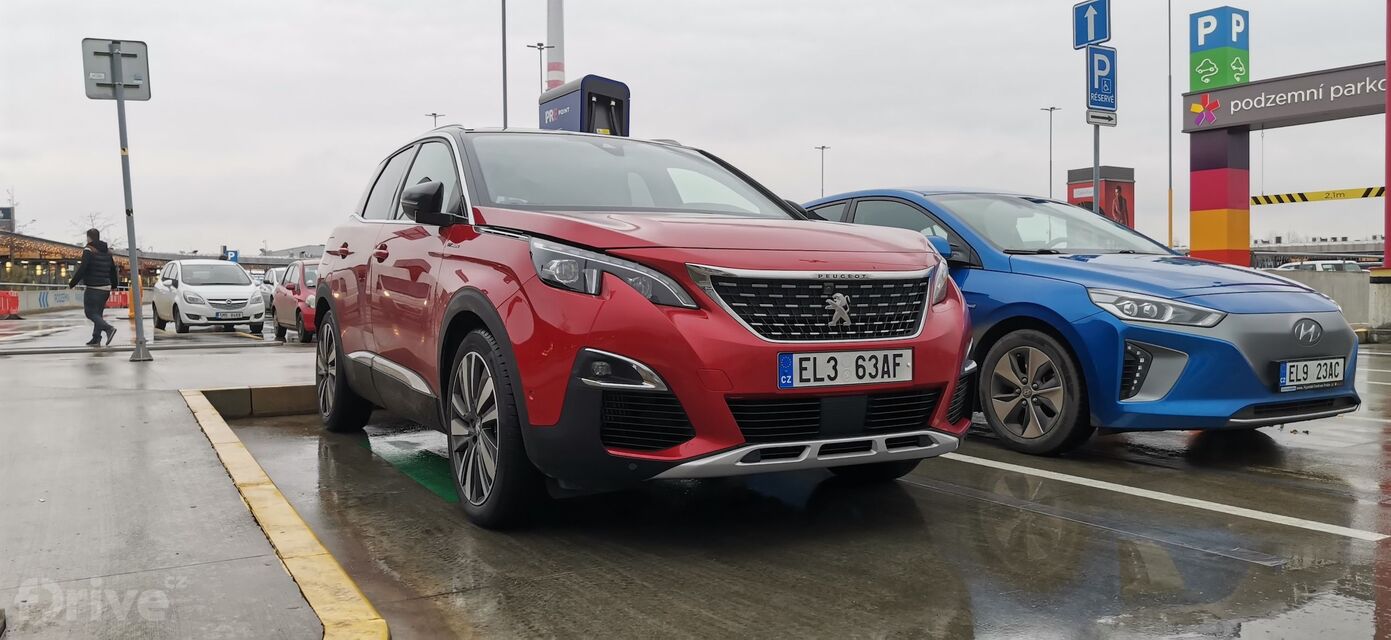 Hypercharger PRE ve Fashion Aréně