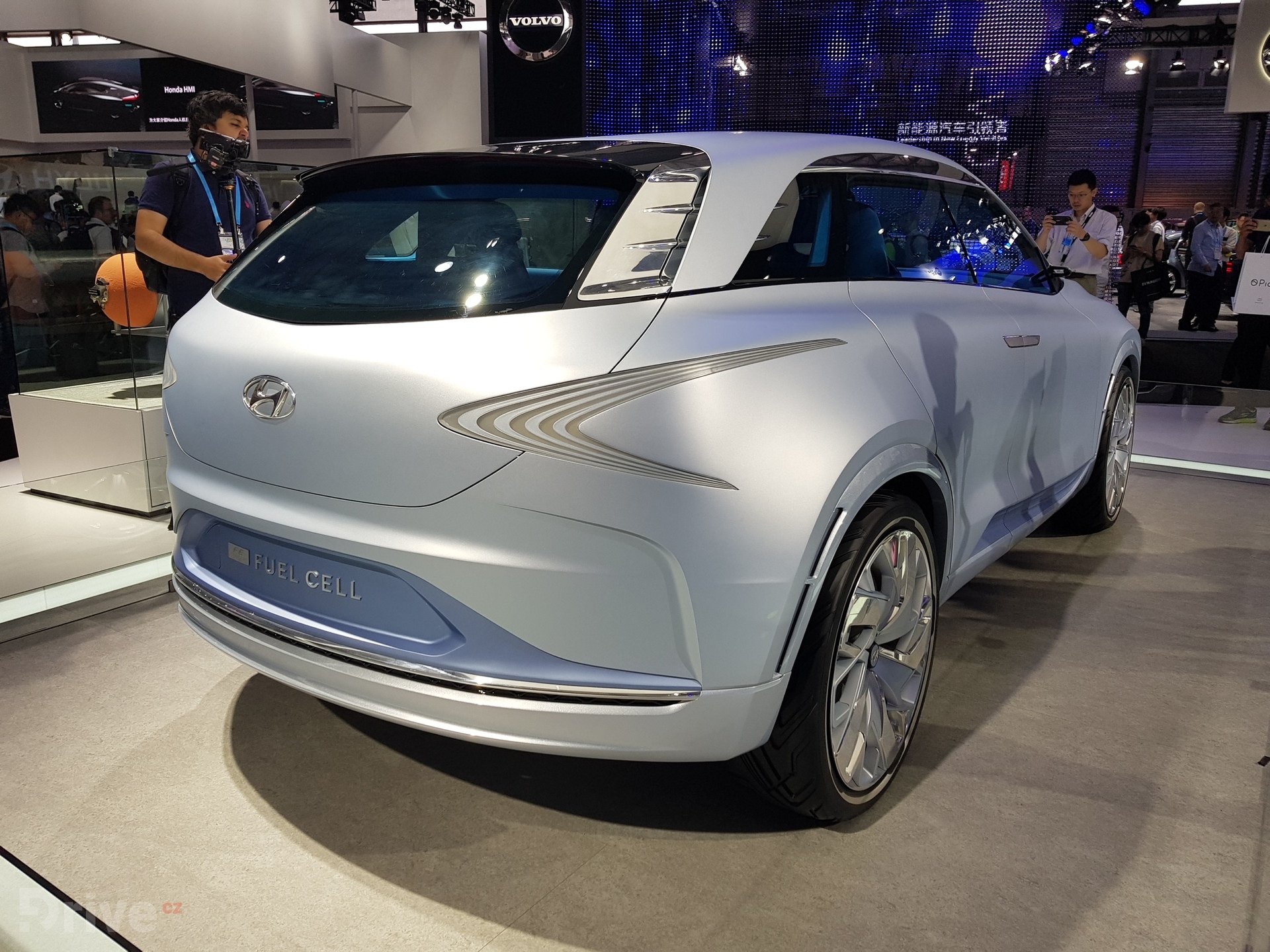 Hyundai FE Concept