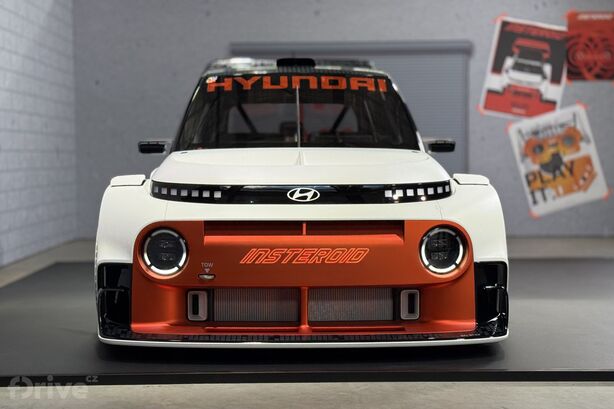 Hyundai Insteroid