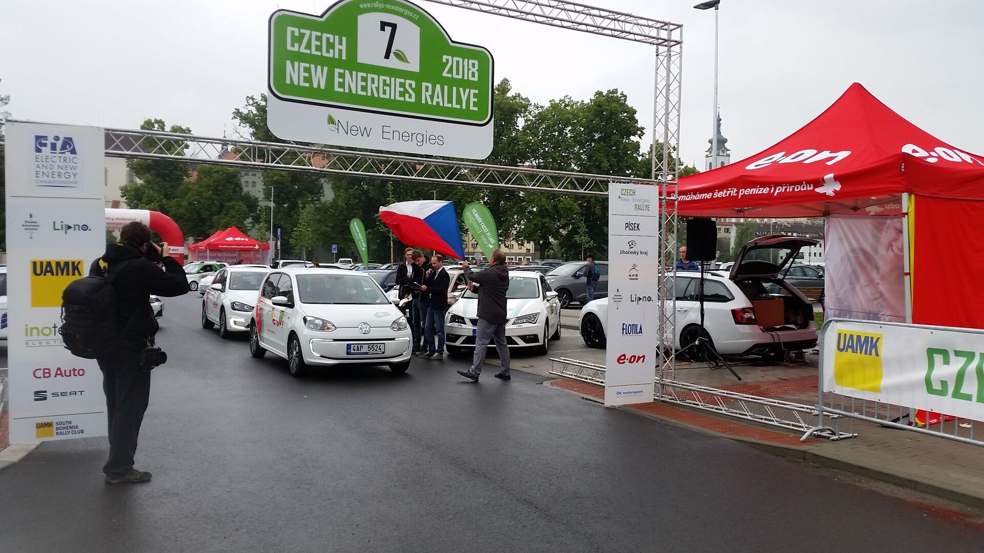 Hyundai Ioniq (2016)