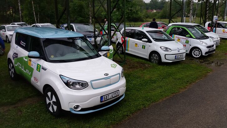 Hyundai Ioniq (2016)