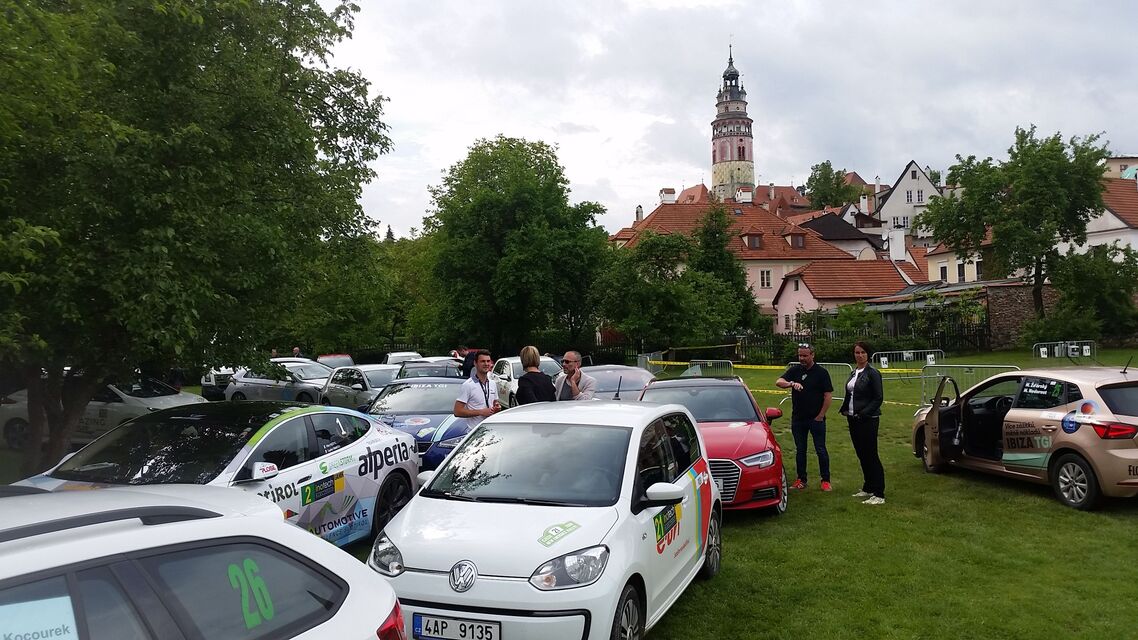 Hyundai Ioniq (2016)