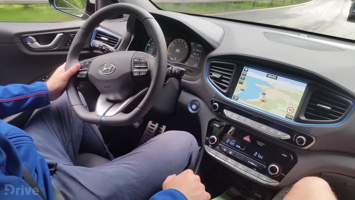 Hyundai Ioniq (2016)