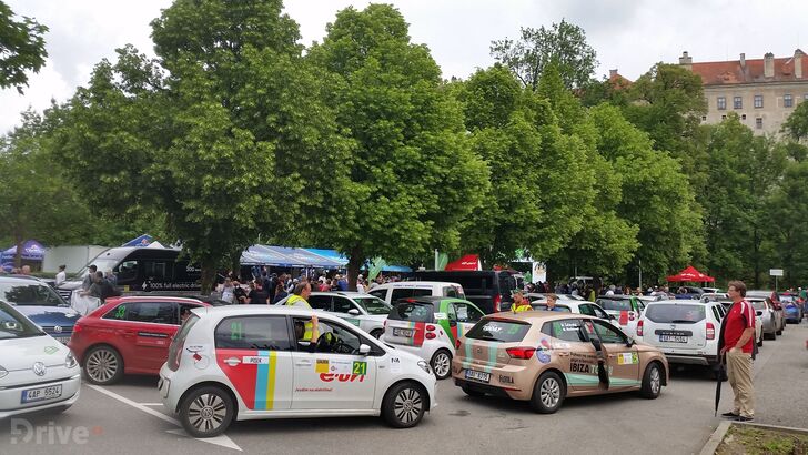 Hyundai Ioniq (2016)