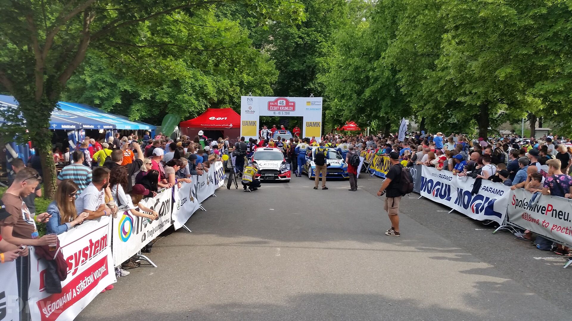 Hyundai Ioniq (2016)