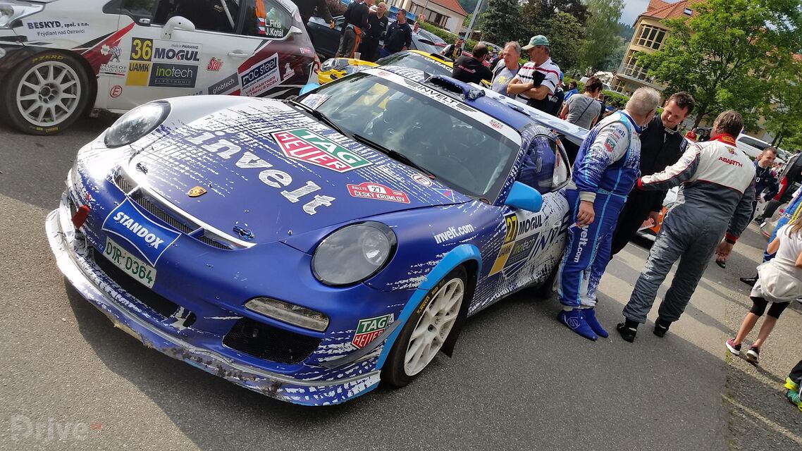 Hyundai Ioniq (2016)