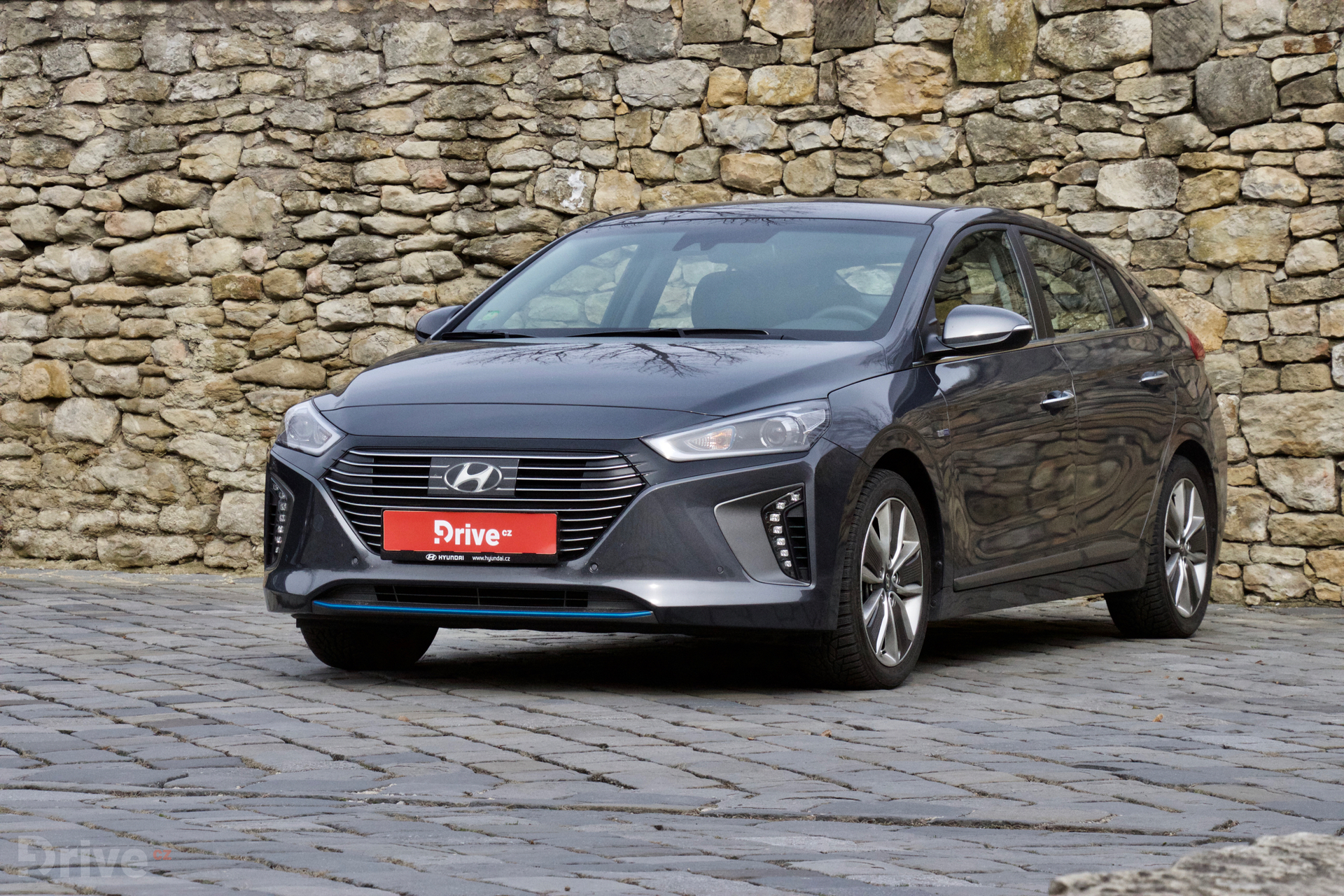 Hyundai Ioniq (2016)