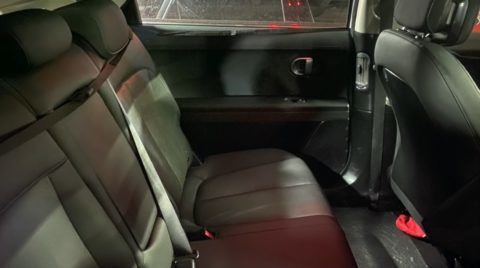 Hyundai Ioniq 5 - interiér