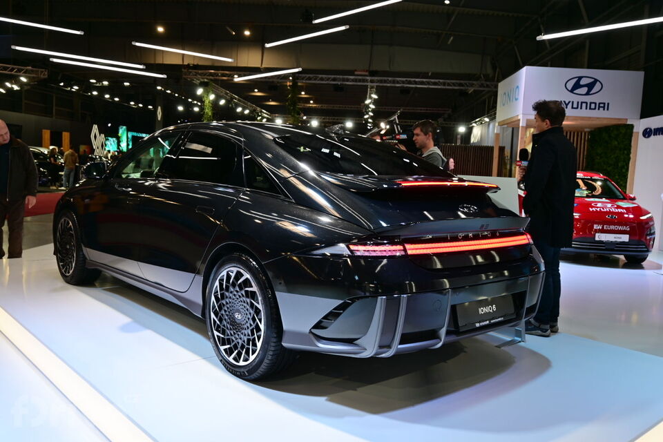 Hyundai Ioniq 6