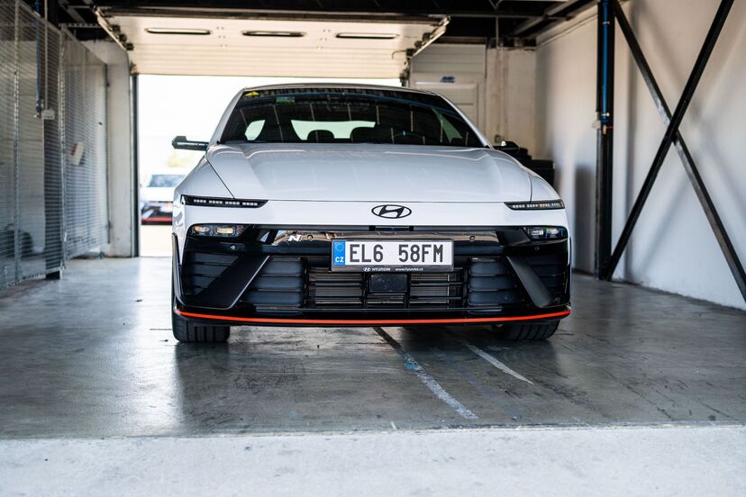 Hyundai Ioniq 6 N