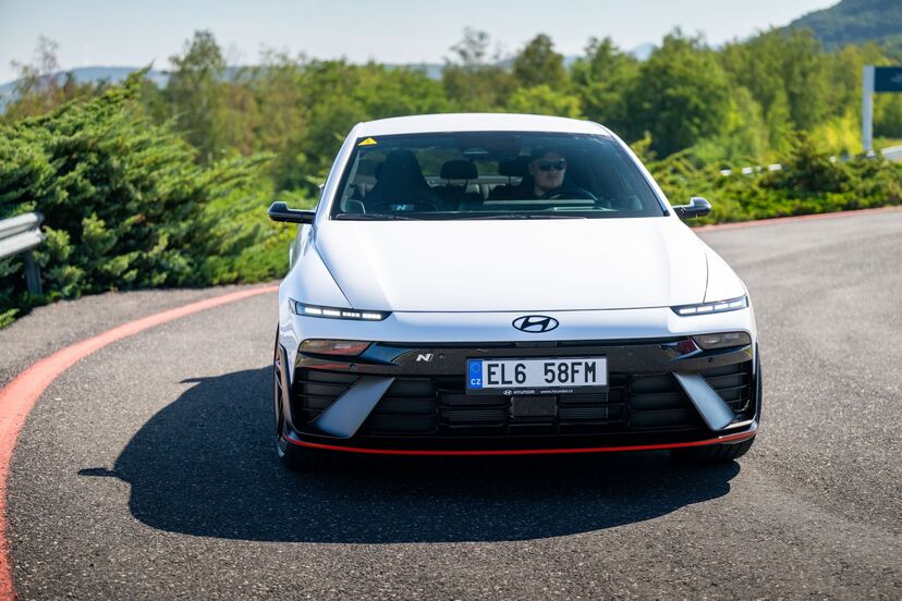 Hyundai Ioniq 6 N
