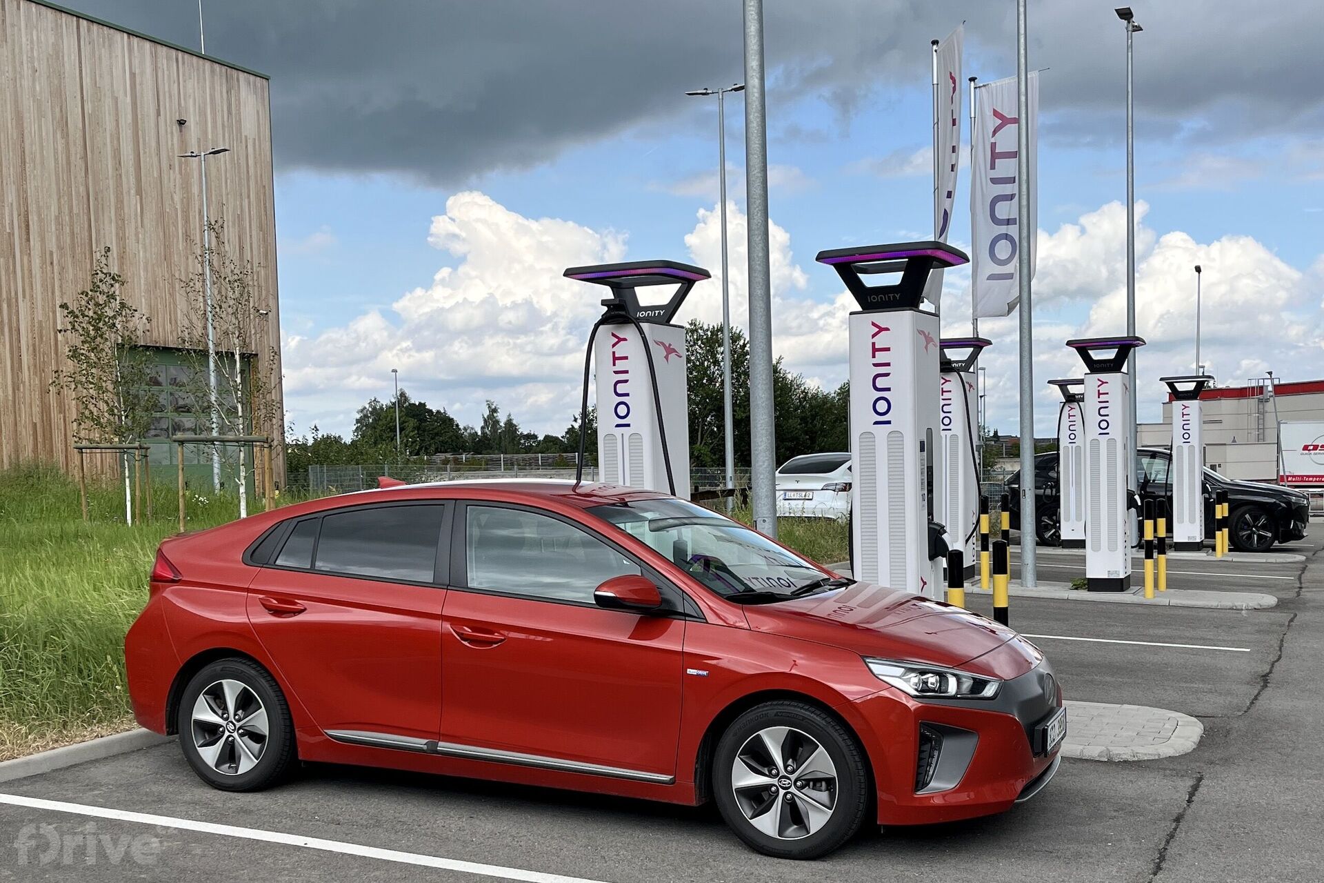 Hyundai Ioniq electric (2016)