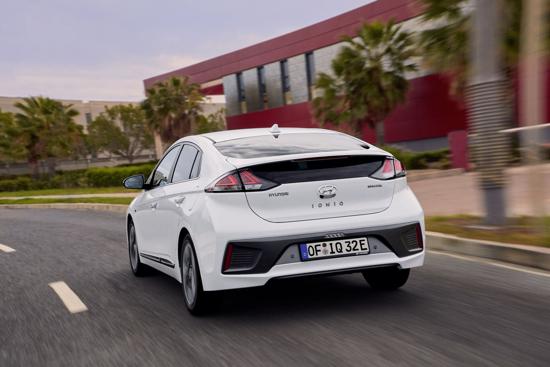 Hyundai Ioniq Electric (2020)