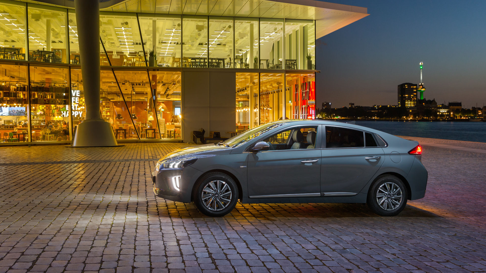 Hyundai Ioniq Electric (2020)