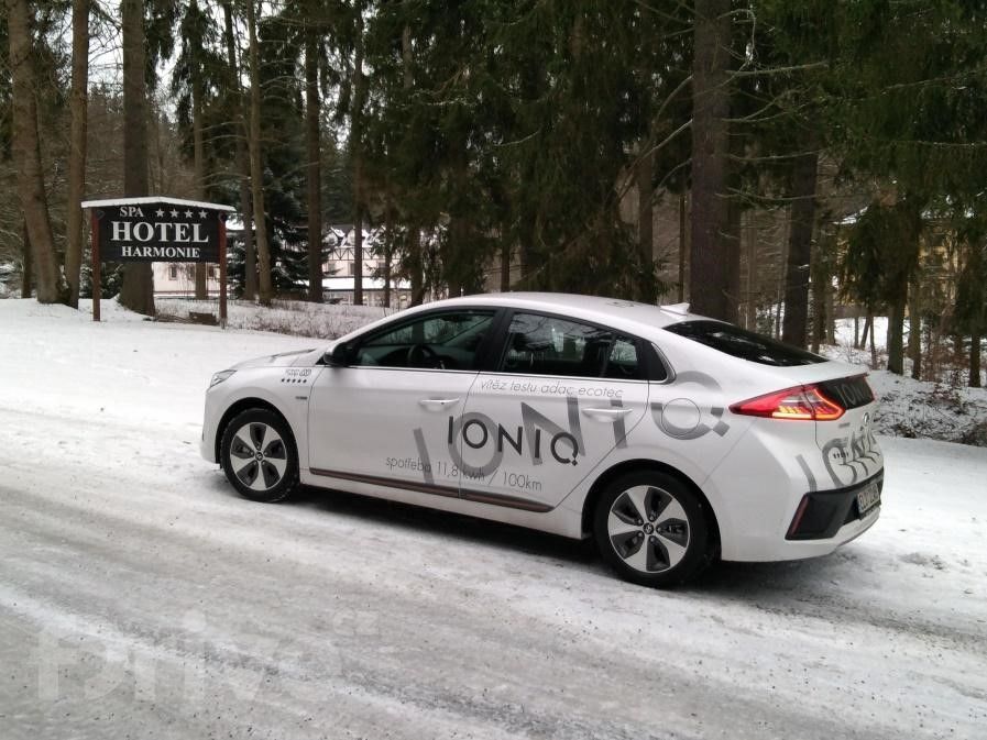 Hyundai Ioniq Electric