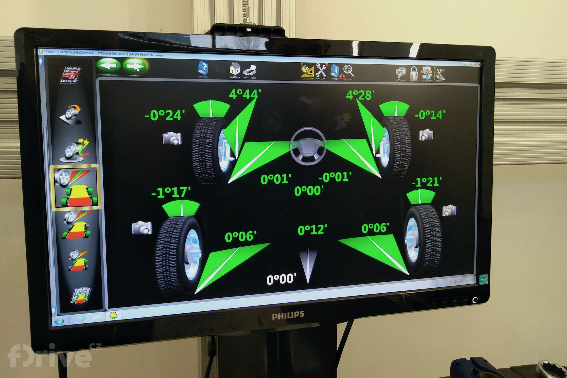 Hyundai Ioniq Electric na servisní prohlídce