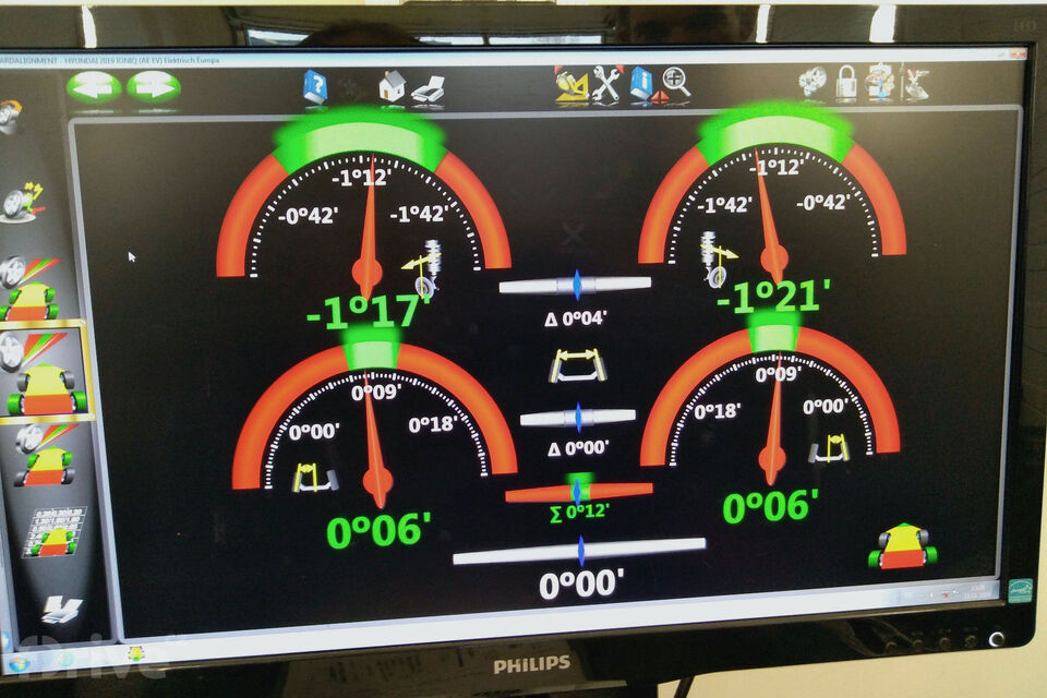 Hyundai Ioniq Electric na servisní prohlídce