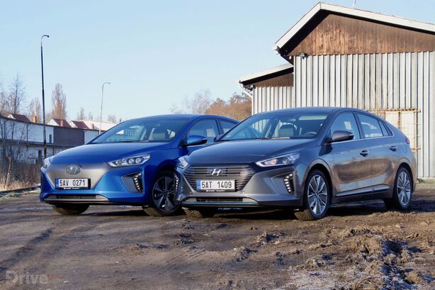 Hyundai Ioniq Electric vs. Ioniq Hybrid
