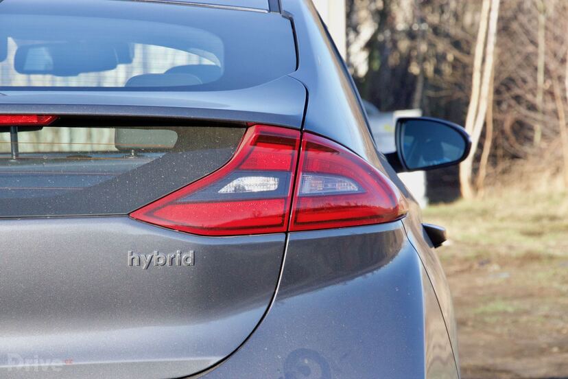 Hyundai Ioniq Hybrid