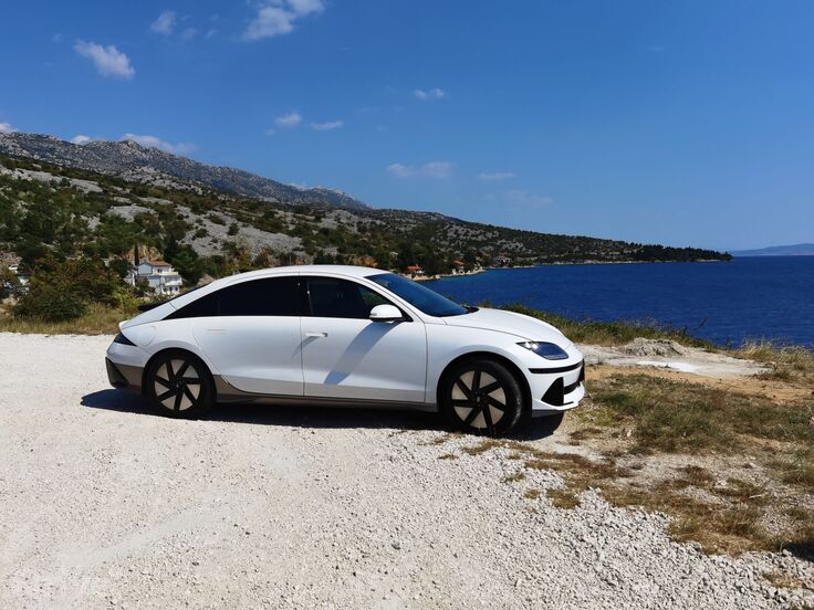 Hyundai Ioniq 6