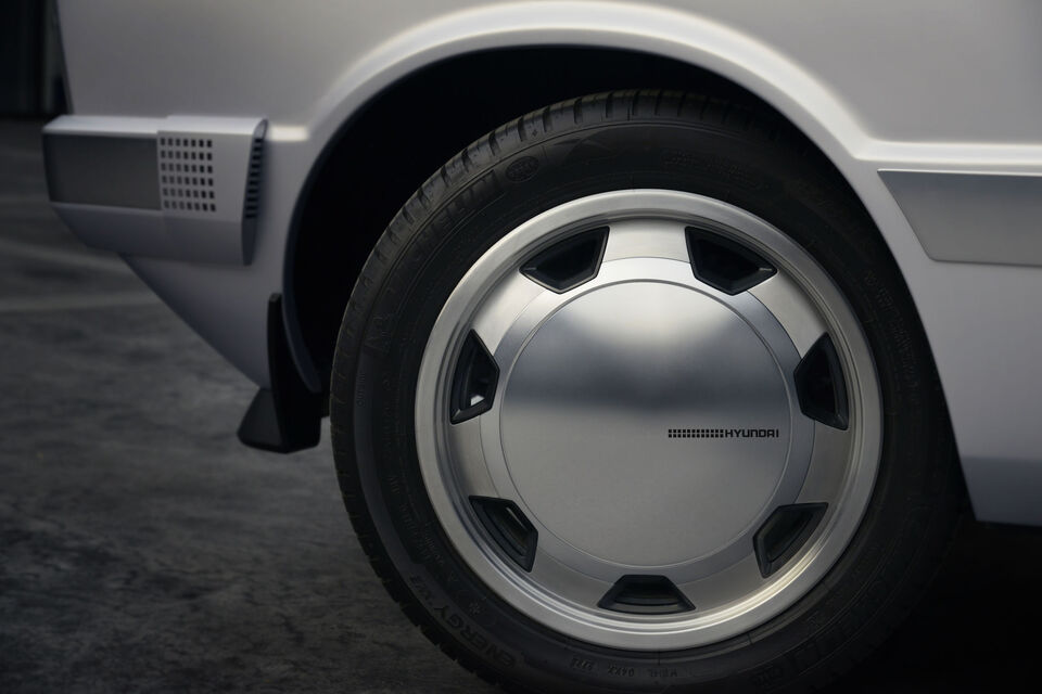 Hyundai Pony