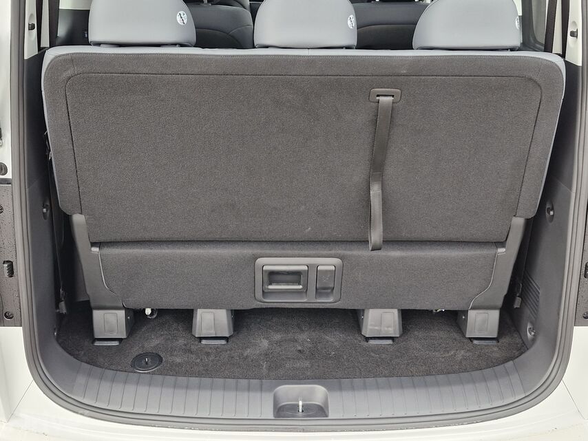 Hyundai Staria 1.6 T-GDI Hybrid Luxury