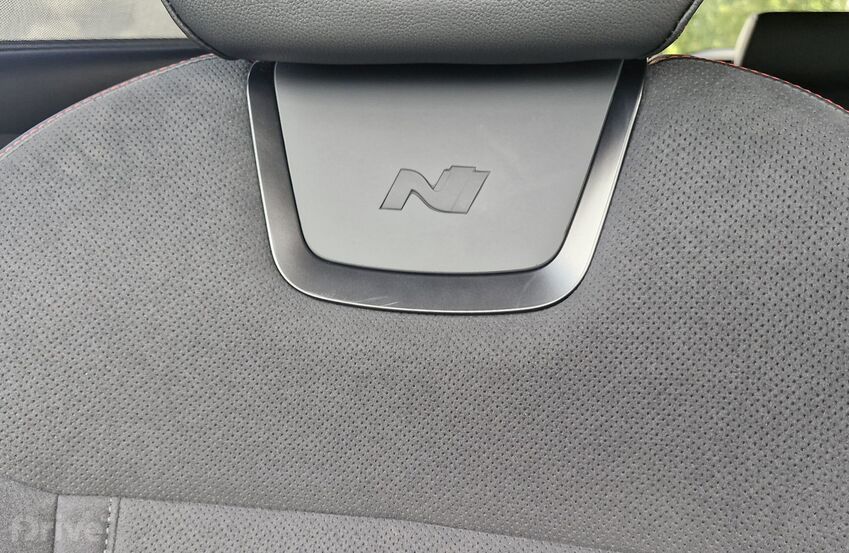 Hyundai Tucson 1.6 T-GDI HEV 4×2 (2024)